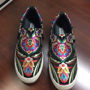 Steve Madden multicolored sneakers